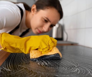 Deep Cleaning vs Regular Cleaning